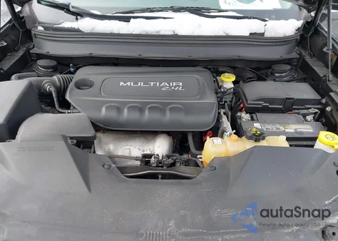 2018 Jeep Cherokee Latitude 4X4 from USA, damaged, VIN 1C4PJMCB4JD515531